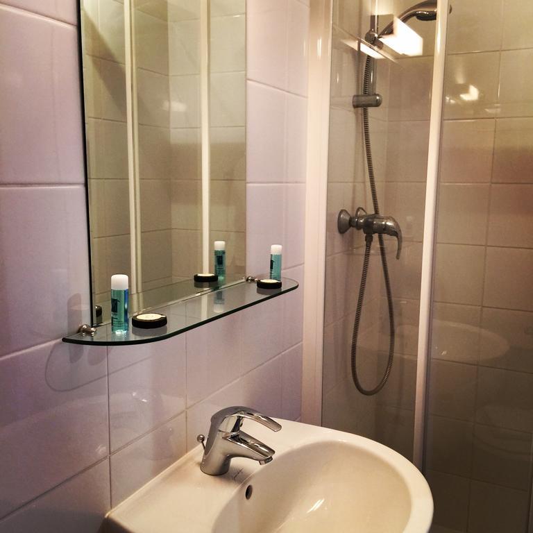 L'Estaminet Hotell Mazille Rum bild
